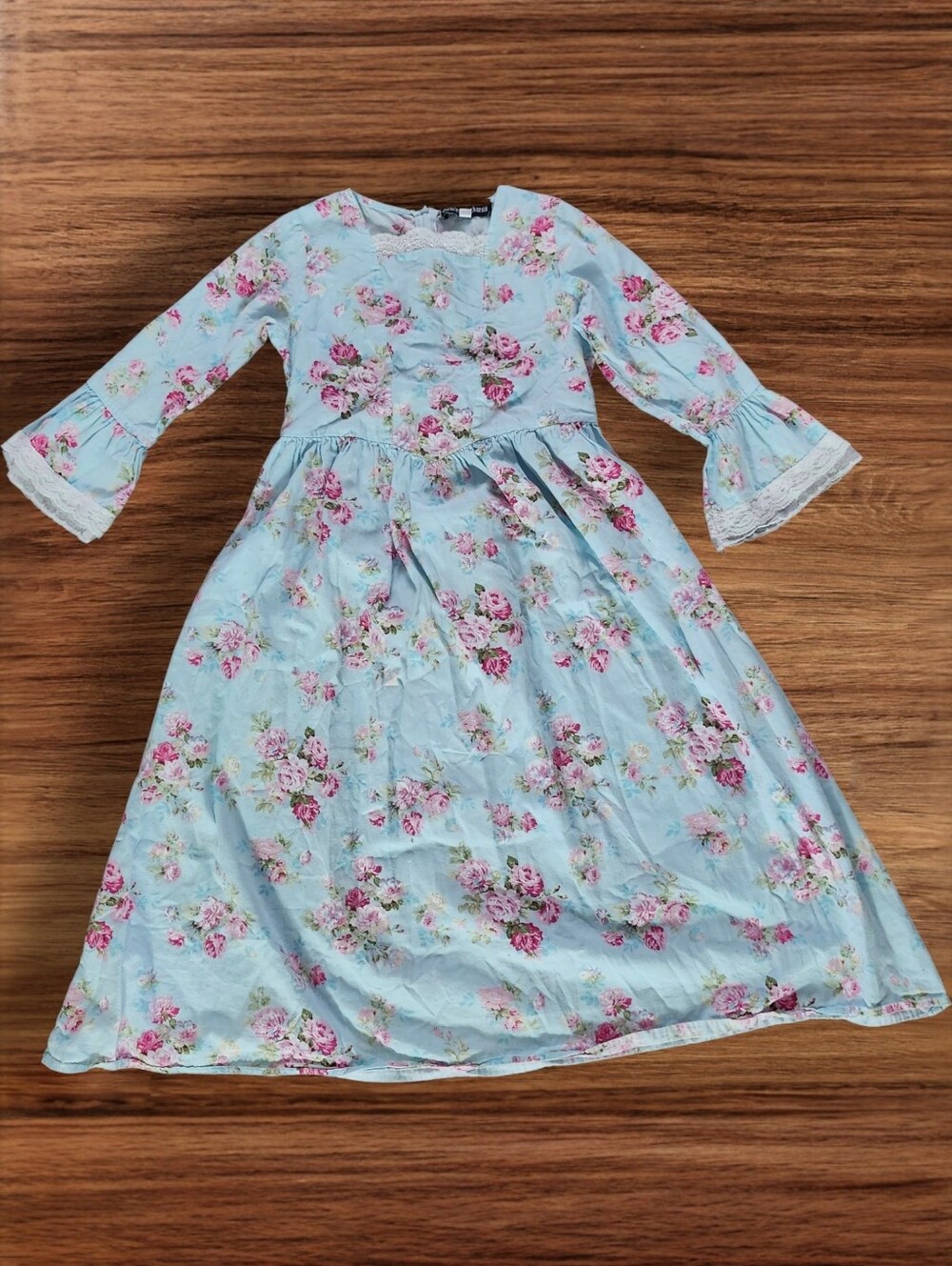 Scarlet Darkness Girls Floral Dress Size 9-10Y Blue Cottagecore Lace Bell Sleeve